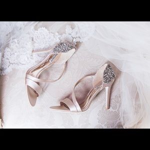 Badgley Mischka 8.5 Pauline Heeled Sandal